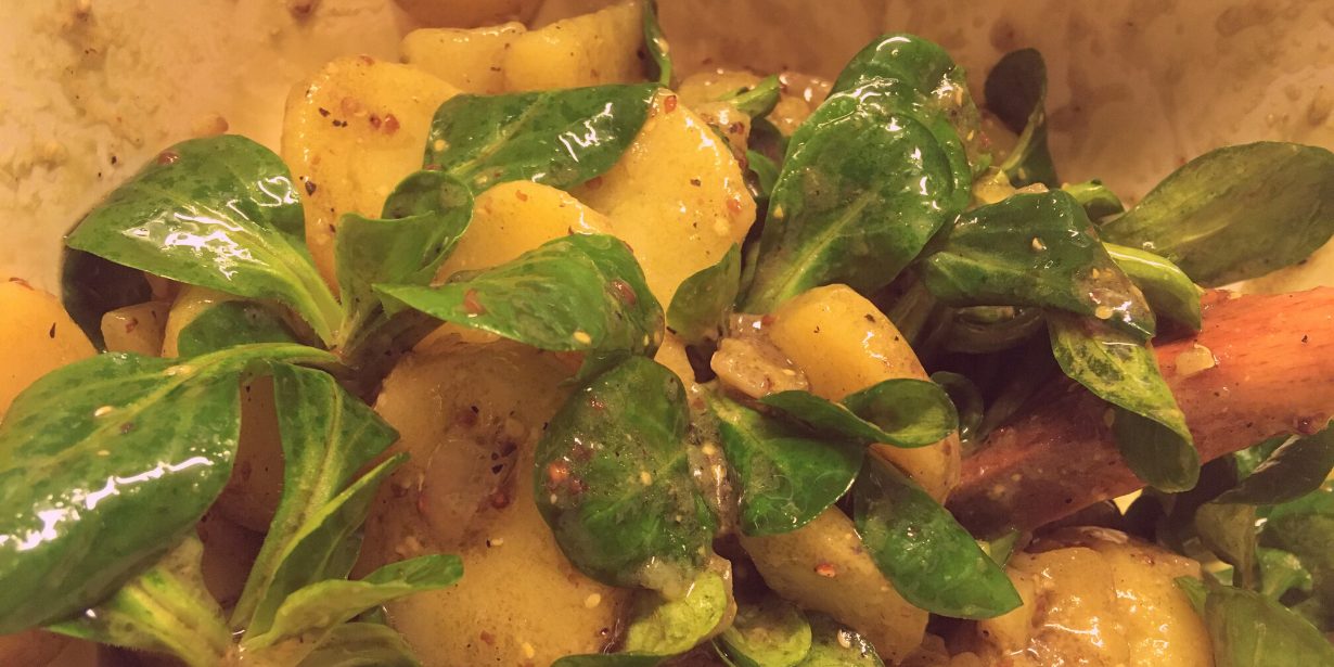 Essen fürs Hirn: Kartoffelsalat mit Feldsalat
