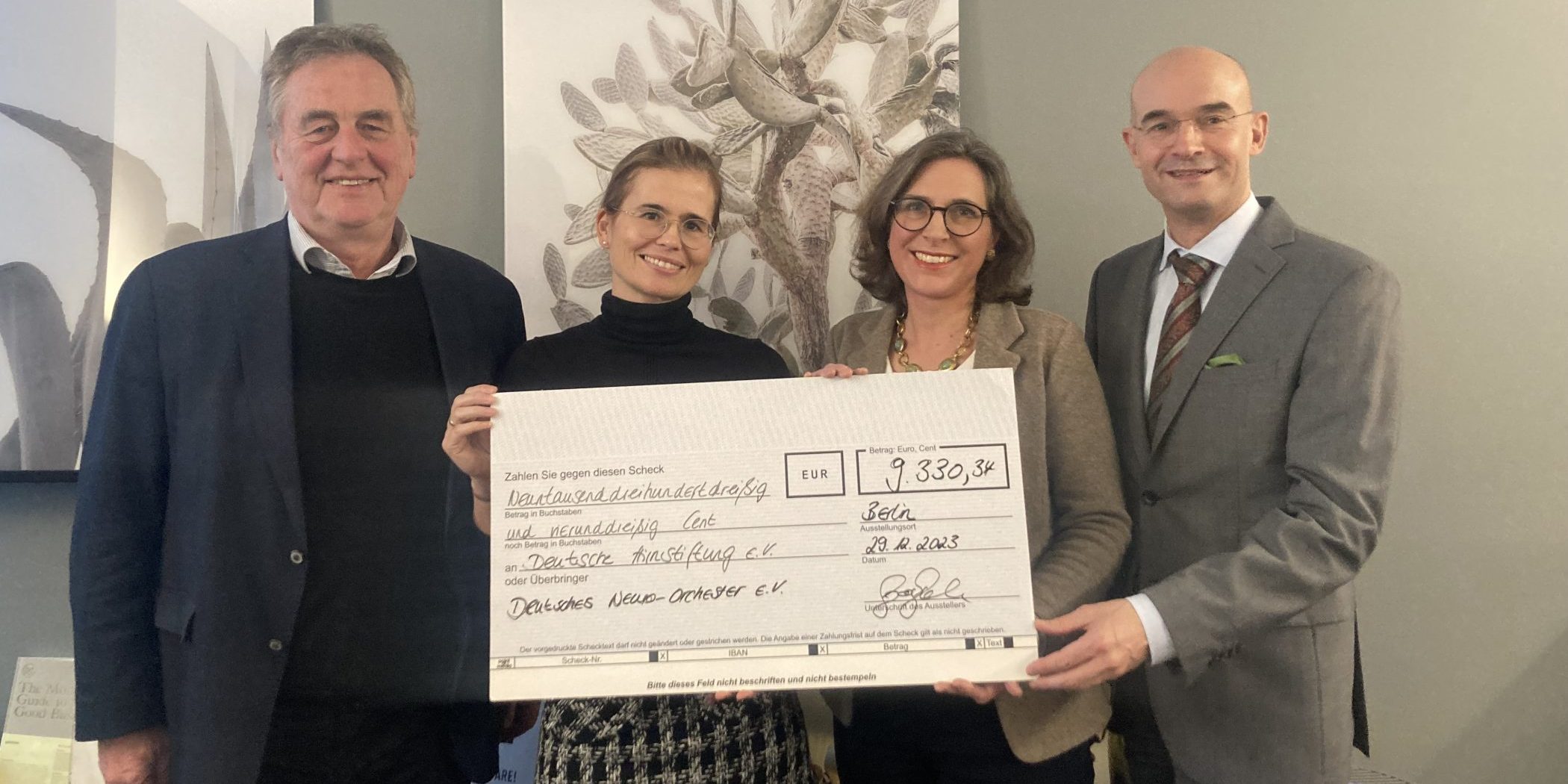 Deutsches Neuro-Orchester spendet über 9.000 Euro
